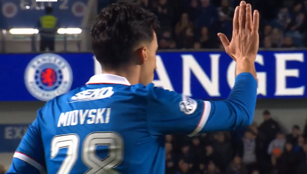 Миовски и вторпат стрела за полувреме за Ренџерс во Купот! (ВИДЕО)