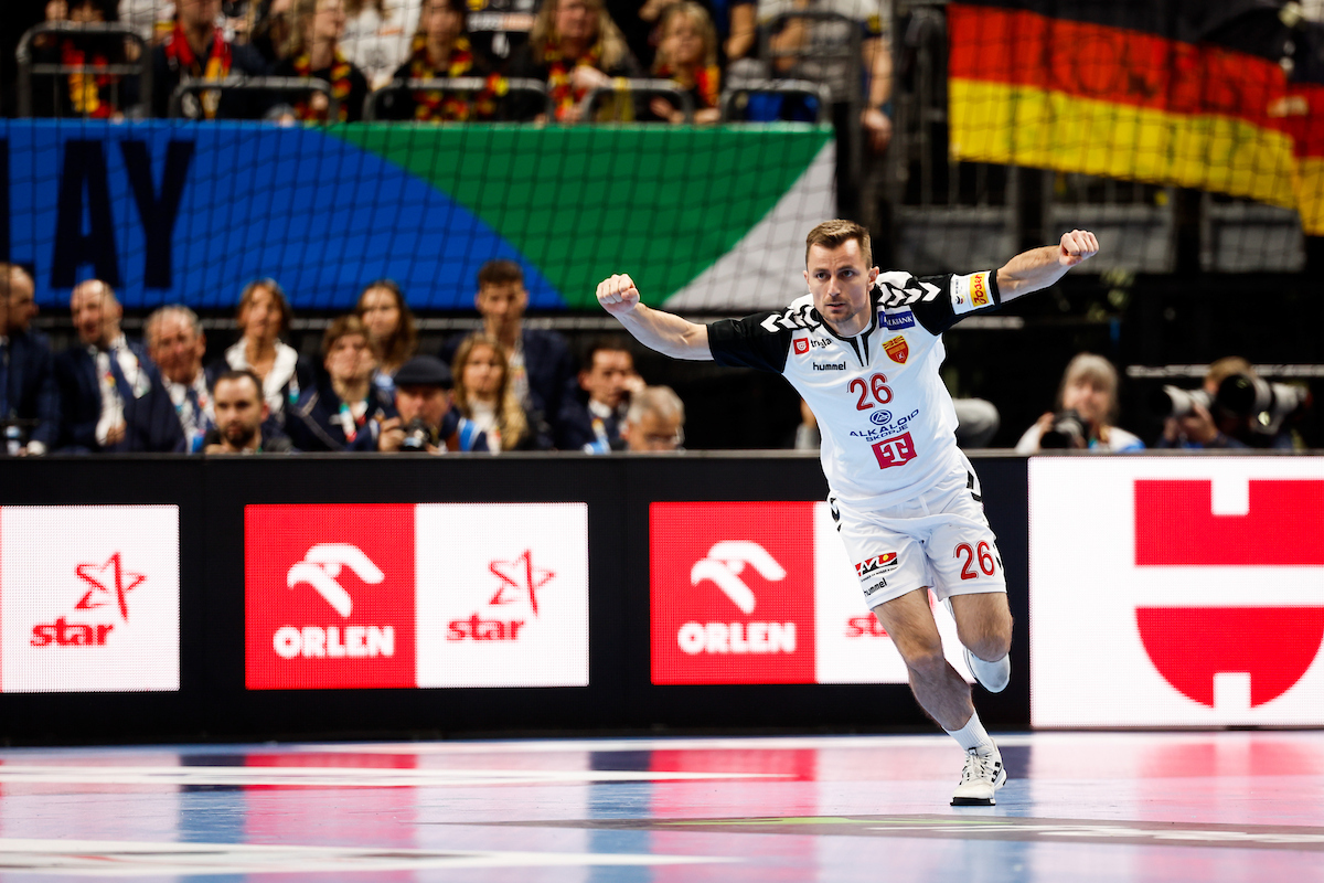 Костески: Зошто да не пробаме да изненадиме – не смееме да се откажуваме