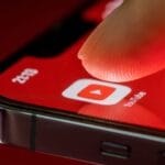 „YouTube“ добива повеќе функции за вештачка интелигенција