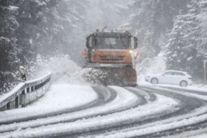 Сите државни патишта се проодни и безбедни за сообраќај, се препорачува внимателно возење