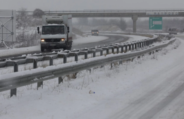 Сите патни правци проодни, намалена видливост поради магла на патот Струмица – Валандово