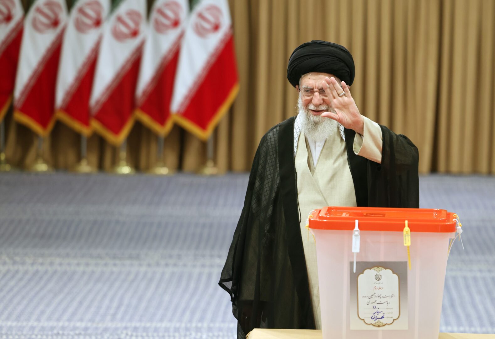 Иранскиот врховен лидер го обвини Трамп за немирите и жртвите