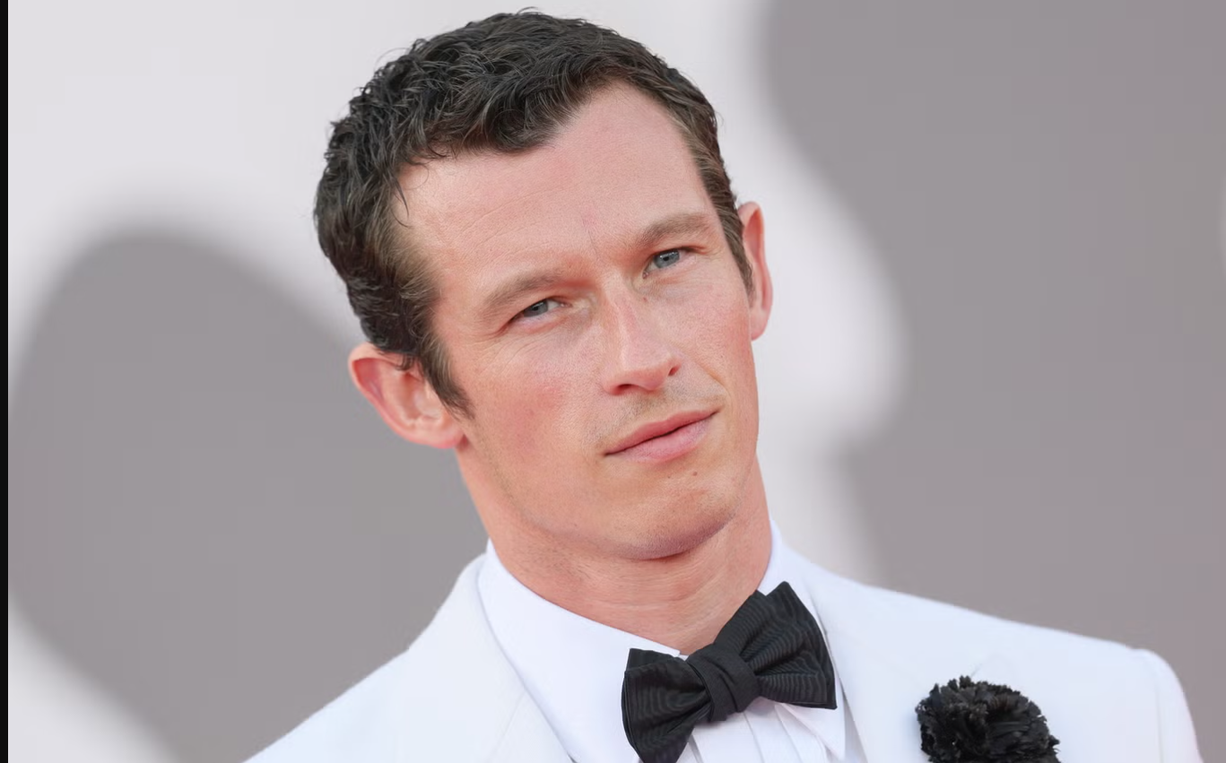 КАЛУМ ТАРНЕР Е НАЈНОВ ФАВОРИТ ЗА УЛОГАТА НА ЏЕЈМС БОНД