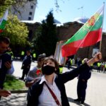 Протести во повеќе бугарски градови за смена на генералниот обвинител