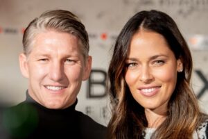 (Фото) Ана Ивановиќ го испочитува трендот: Објави фотографии од 2016 година, Бастијан како да не постои