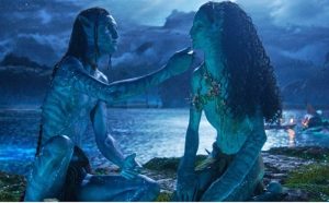 (ВИДЕО+ФОТО) Филмот „Аватар: Оган и пепел“ продолжува да доминира во кината: Од билети собрани 13,3 милиони долари