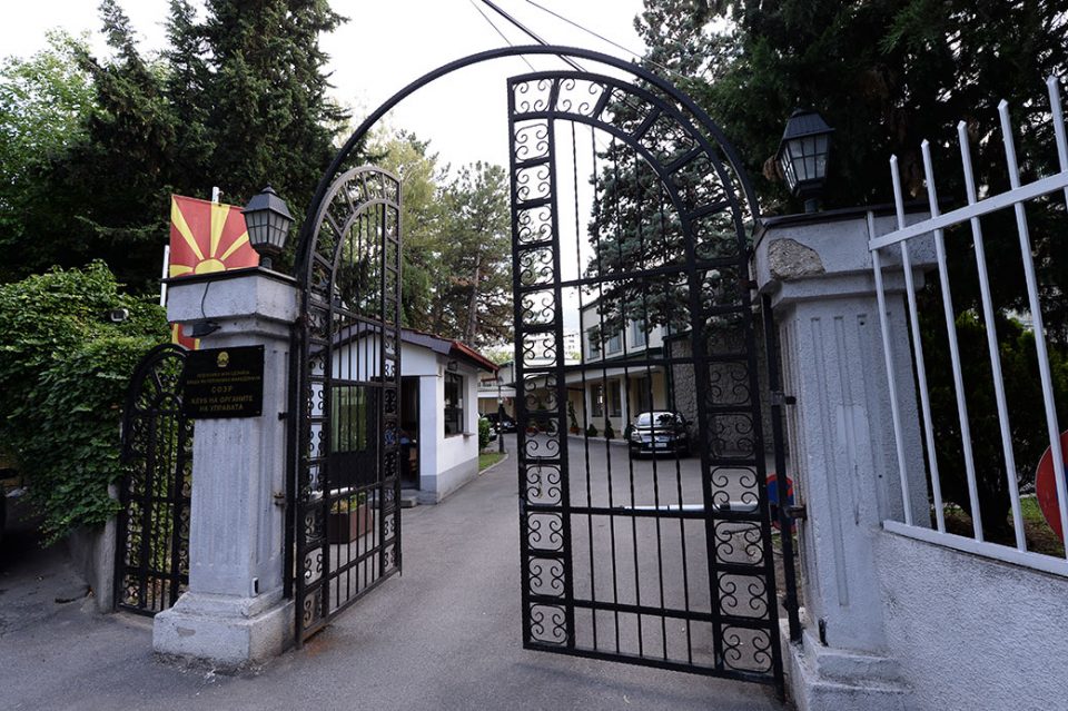 Левица прифаќа, ДУИ утре ќе одлучува дали ќе учествува на лидерската средба иницирана од премиерот Мицкоски