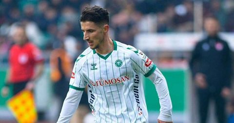 Енис Барди на кампот во Турција ќе убедува за првотимски статус!