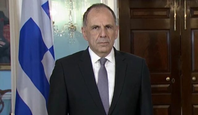 Грчкиот суверенитет не е предмет на преговори, вели грчкиот министер за надворешни работи