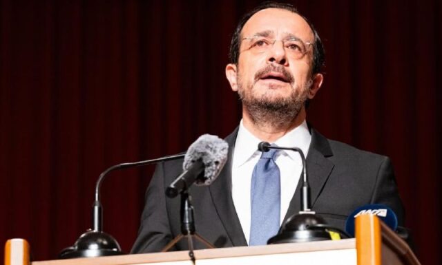 Кипарската полиција истражува видео кое го поврзува кипарскиот претседател со обвинувања за корупција