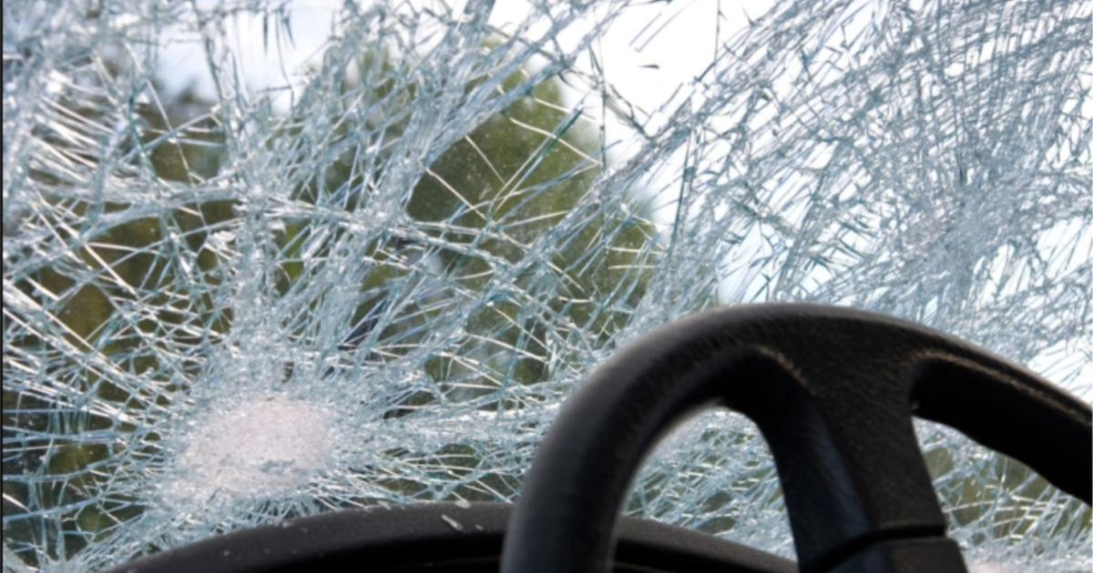 Верижна сообраќајна незгода со десет автомобили во тетовско