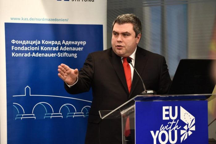 МАРИЧИЌ КОНКУРИРА ЗА ЧЛЕН НА ДИК: Министерот за правда од Владата на Заев остана запаметен по 5.000 евра потрошени за бифтеци