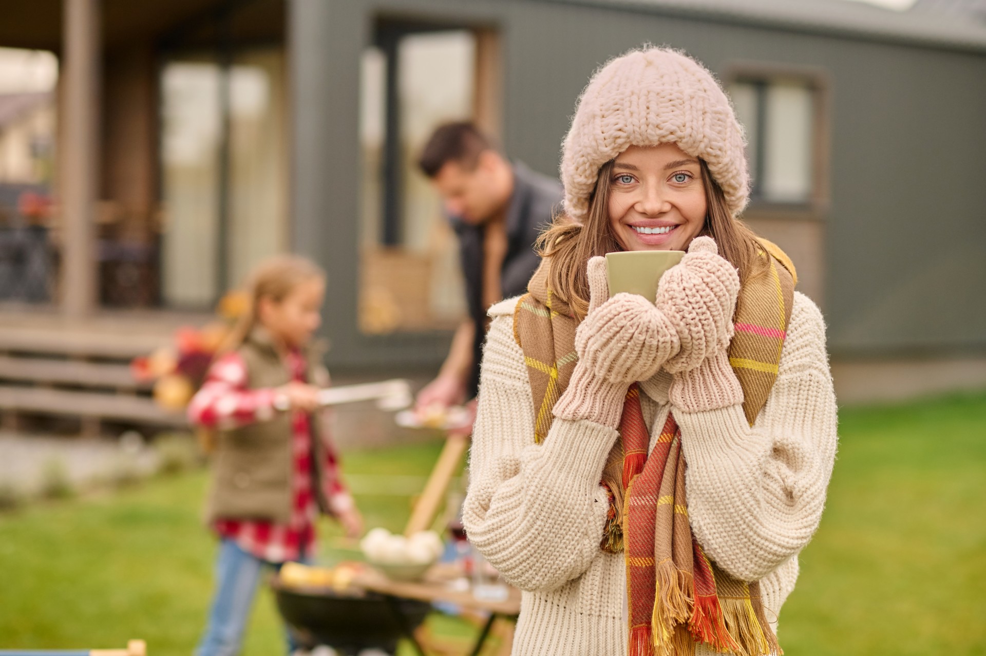 Лавот е сè уште под празнична еуфорија, а Шкорпиите се повлекуваат во тишина: ВИКЕНД ХОРОСКОП