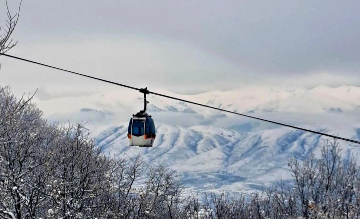 Жичницата на Водно не работи поради засилен ветер