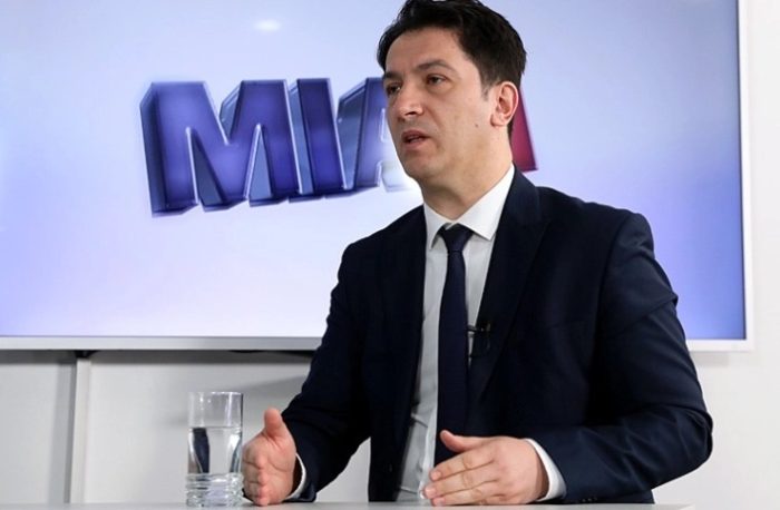 САЛИ: Нека Божик донесе надеж, солидарност и благосостојба во вашите семејства, како и стабилност и напредок во општеството за сите