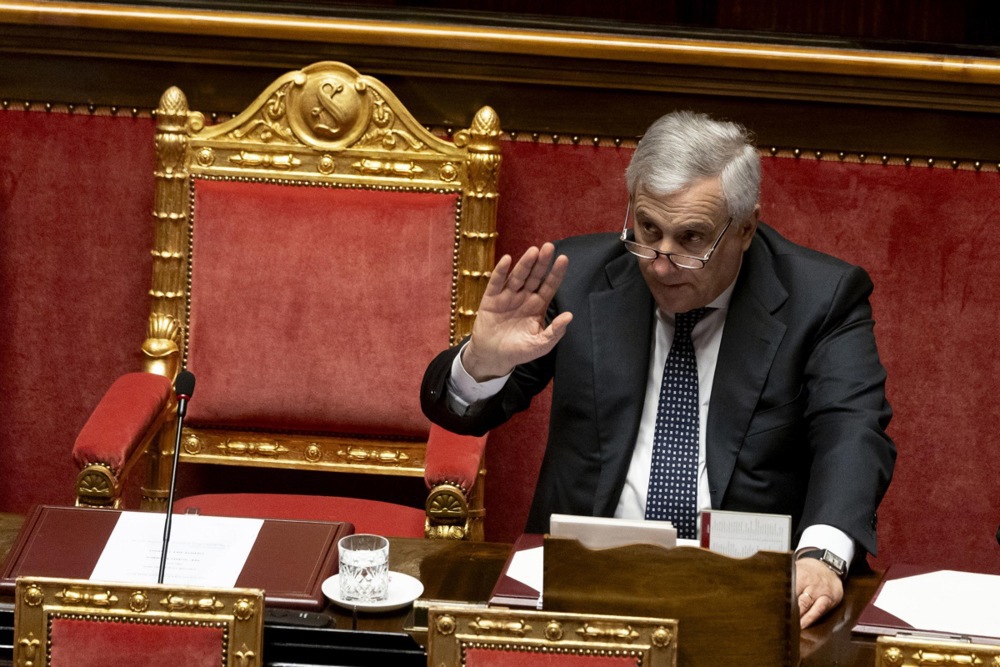 Италијанскиот министер за надворешни работи го критикуваше говорот на Зеленски во Давос