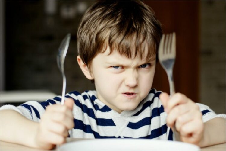 Што никогаш не треба да му кажете на луто дете