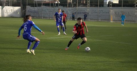 Вардар минимално загуби од Акхмат во Анталија