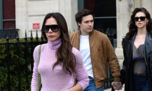 (ВИДЕО+ФОТО) И’ ВТОРИОТ СИН ЈА ИЗДАЛ ВИКТОРИЈА БЕКАМ?! Она што го направила ЈА ШОКИРАЛО јавноста, пријателите на расплаканата мајка ја бранат и тврдат дека алкохолот е виновен за сè!