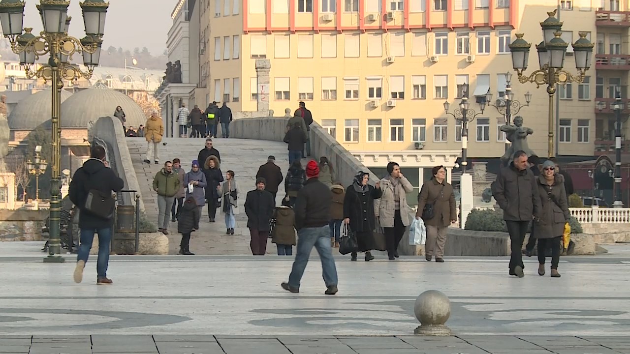 Живееме подолго, но сме помалубројни: Повеќе умрени од родени, сè помалку бракови, сè повеќе разводи