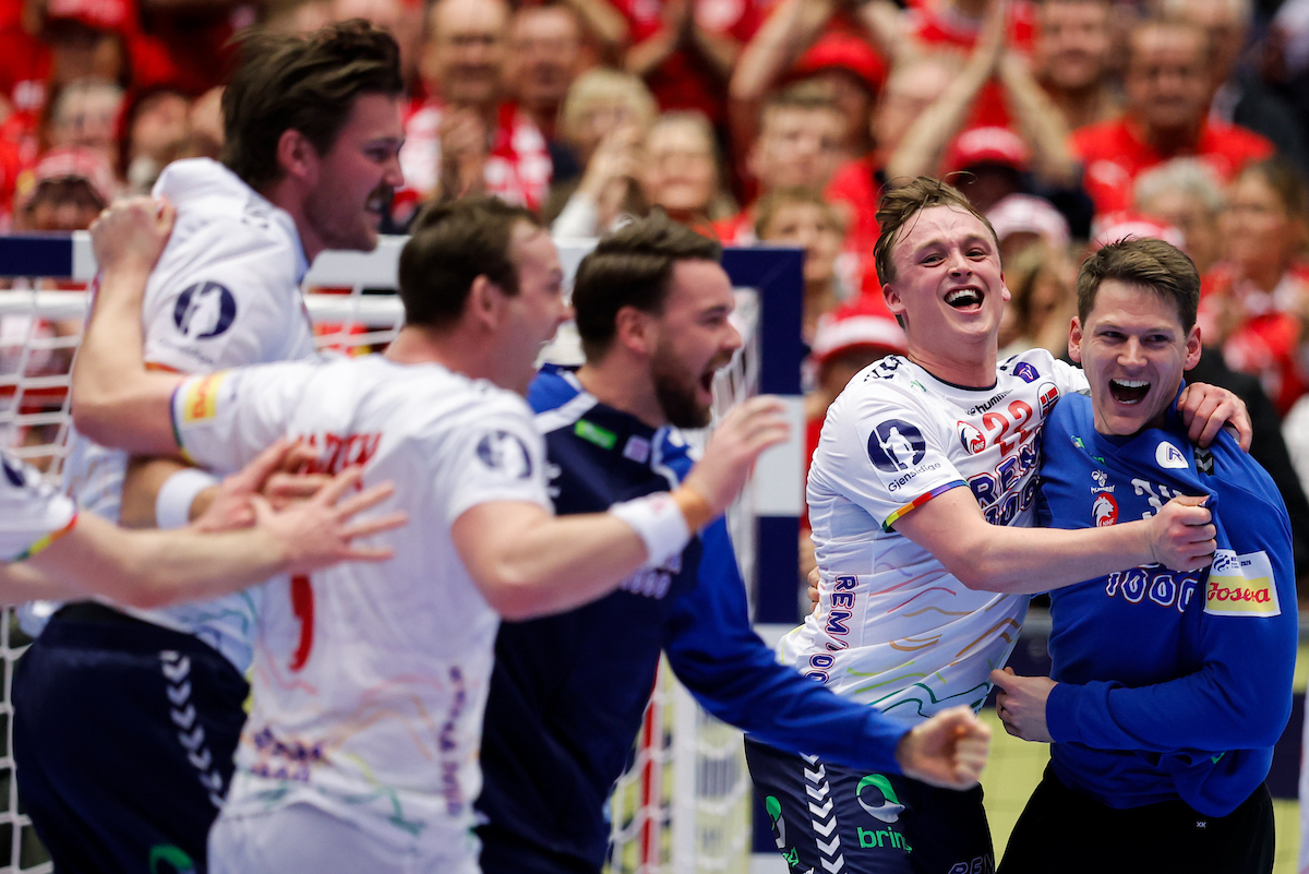 ДЕНЕСКА НА ЕП: Германија брка триумф за полуфинале, Франција бара рехабилитација