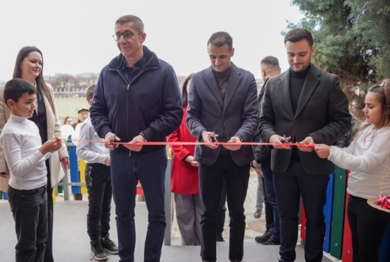 Мицкоски денес пак ќе отвора нова градинка