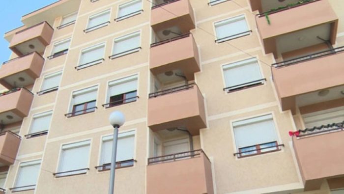 СТЕФАНОВСКИ: Државата планира изградба на нови згради во Штип, Битола и Скопје, како и комерцијални објекти во Охрид и Битола