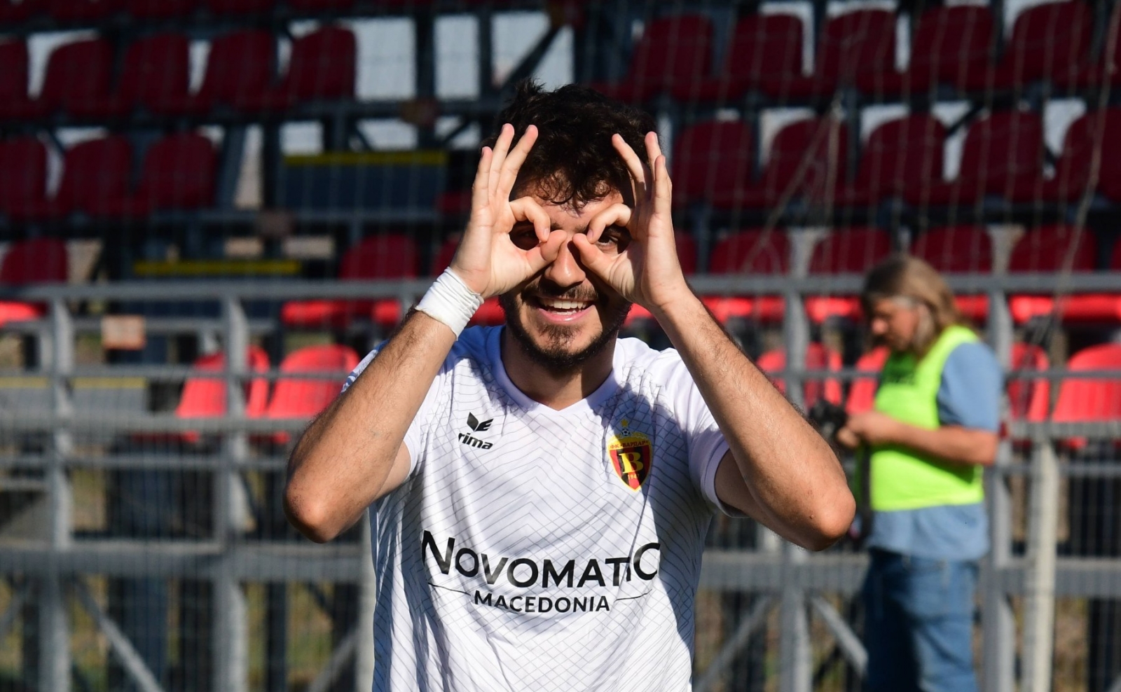 Вардар го продолжи договорот и со Спахиу!