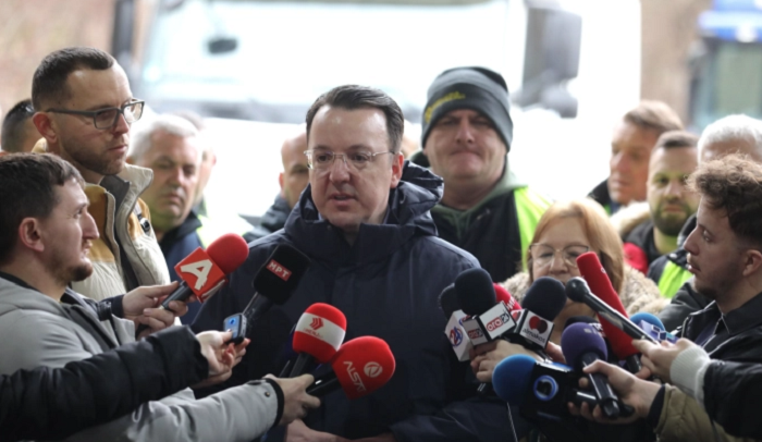 Николоски: Блокадата на превозниците е навремена, земјите во Шенген-зоната треба да изнајдат решение