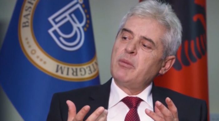 АЛИ АХМЕТИ: Непоколеблива е поддршката на ДУИ кон нашиот стратешки сојузник САД, кога Америка стои силно, стоиме силни заедно!