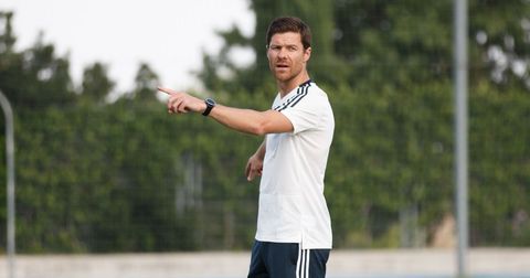 Каде „пукна тиквата“? Зошто Чаби Алонсо ја загуби работата во Мадрид?