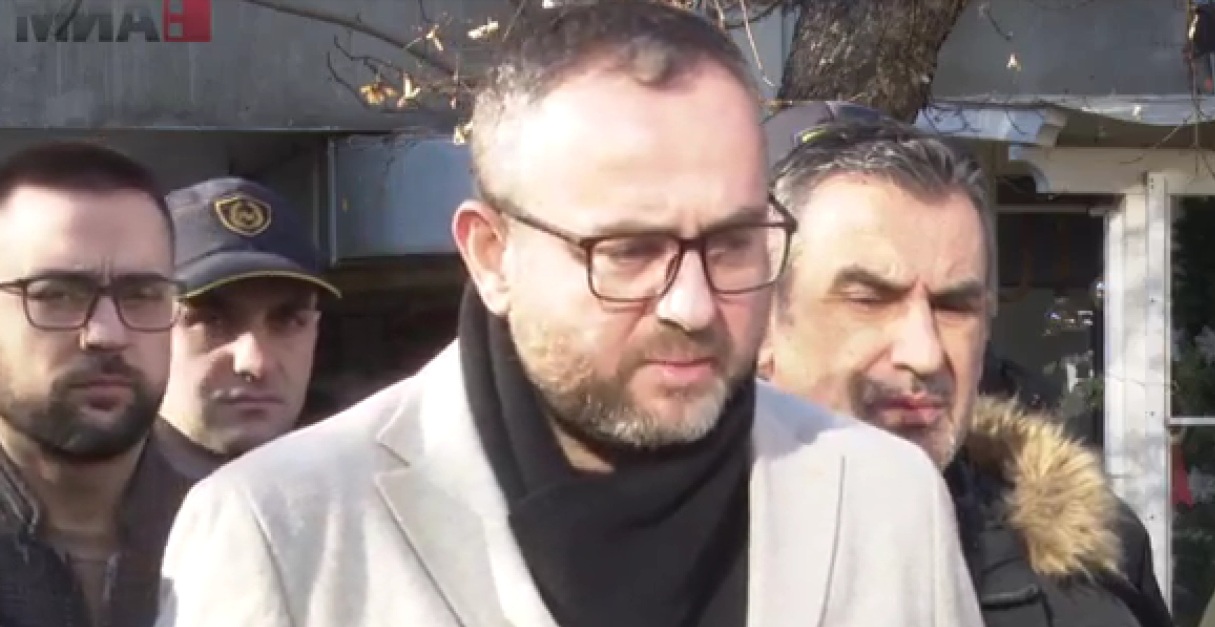 Со нож убиен турски државјанин во Старата чаршија во Скопје, едно лице е тешко повредено, по сторителот се трага