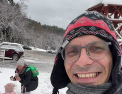 Марко Новески и близначињата на снежна прошетка – Вања и Веда го освоија Инстаграм