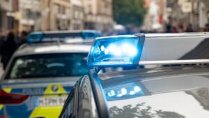 Малолетник почина од струен удар – се обиде да ја земе електронската цигара која му падна на шините во метро