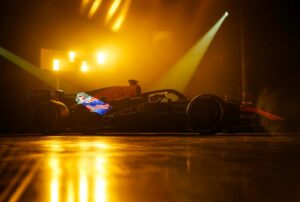 Новиот болид на Ред Бул изгледа моќно (ВИДЕО)