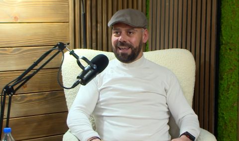 Шеф Никола Мишковски во „Ништо лично“: Еден од нашите водечки кулинарски асови, откри како да зготвите вкусно гравче, а при тоа да немате проблем со издувни га*ови! (ВИДЕО)