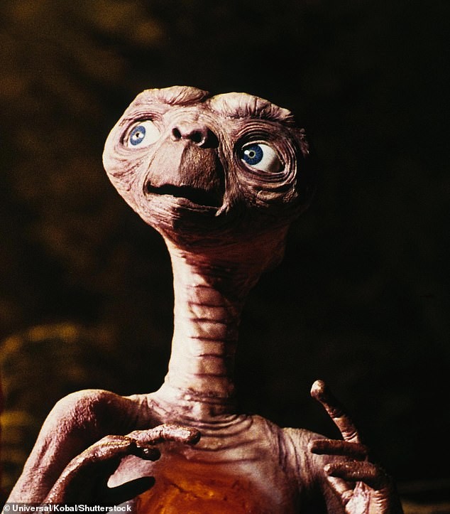 Истражување на Харвард: 95% од образованите луѓе веруваат во вонземјани, но тешко признаваат – се плашат од потсмев и молчат за своите убедувања