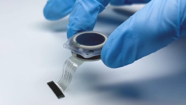 СЕ ЧУВСТВУВАМ МАГИЧНО, ВЕЛИ ЕДЕН ОД ПРВИТЕ БРИТАНЦИ НА КОИ ИМ БЕШЕ ВГРАДЕН ЧИП „НЕУРАЛИНК“ НА ИЛОН МАСК