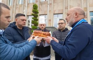 Над четири илјади оброци бадников посен оброк поделени во Кавадарци