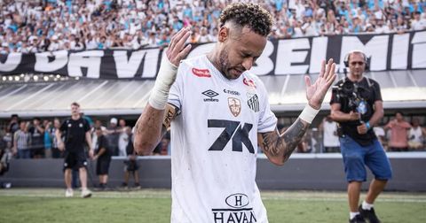 Нејмар потпиша нов договор со Сантос, следува мисија Светско првенство!