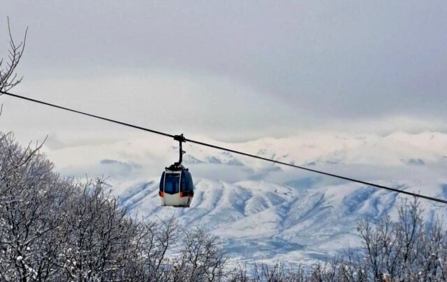 Жичницата на Водно не работи поради засилен ветер