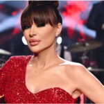 (Видео) Цеца блеснала во црвено за дочекот на Новата година, бујното деколте во преден план