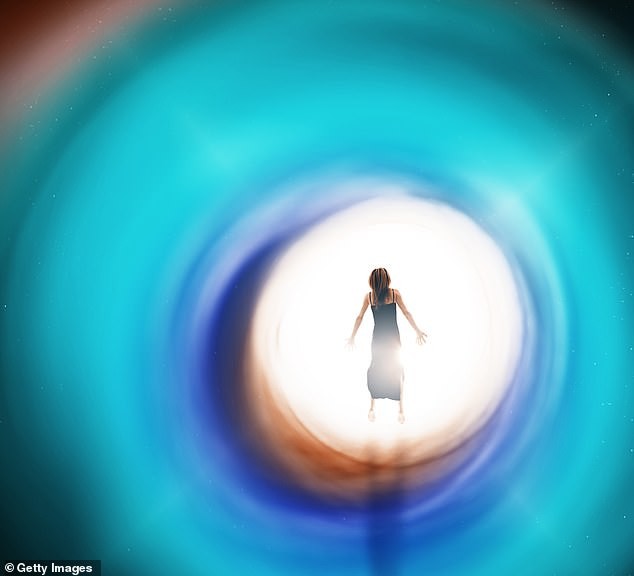 Паднав од карпа висока 18 метри и умрев – тогаш ја видов вистината за човештвото и зошто сите сме тука