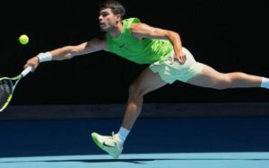 Алкараз му одговори на Ѓоковиќ: „Имам договор, можам да ви го покажам…“