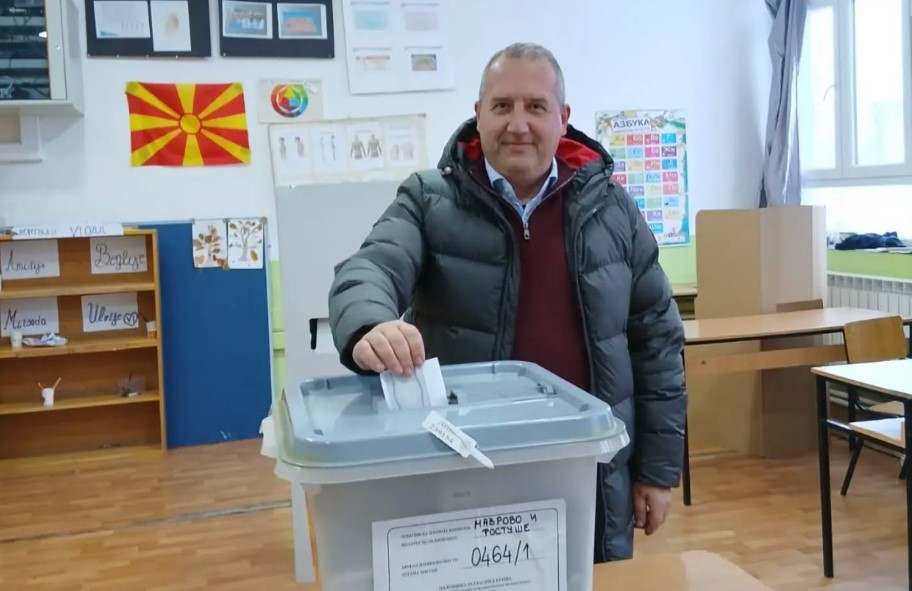 ВМРО-ДПМНЕ прогласи победа на Онер Јакупоски во Маврово и Ростуше