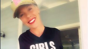 (ФОТО) ПОЗНАТА ПЕЈАЧКА ХОСПИТАЛИЗИРАНА ЗА НОВА ГОДИНА: „Нова лузна, нов потсетник“