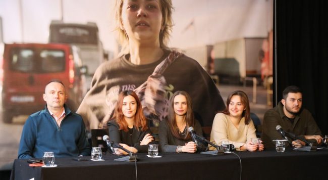 „17“ Е ФИЛМ ЗА ТИШИНАТА ЗАД ЗАТВОРЕНИТЕ ВРАТИ, РЕЧЕ РЕЖИСЕРКАТА МИТИЌ ПРЕД ПРЕМИЕРАТА НА БЕРЛИНАЛЕ