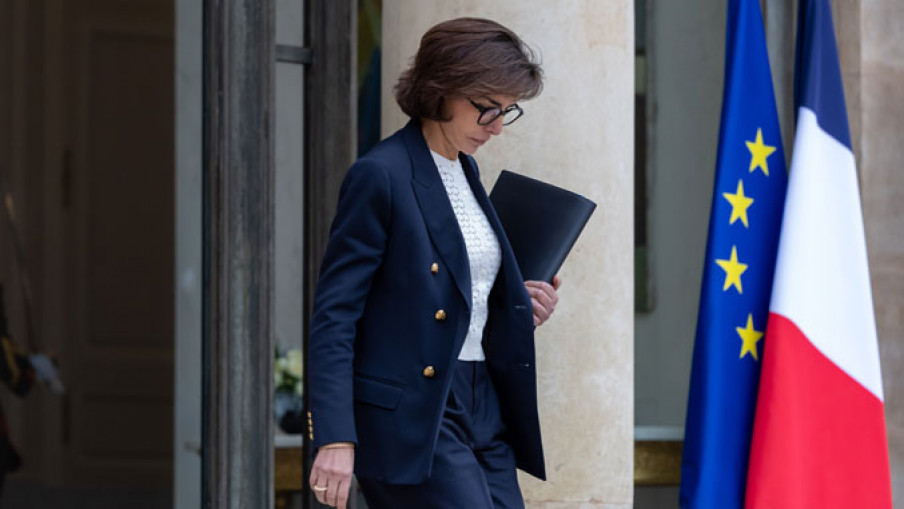 Трка за Париз: Рашида Дати најави оставка во владата