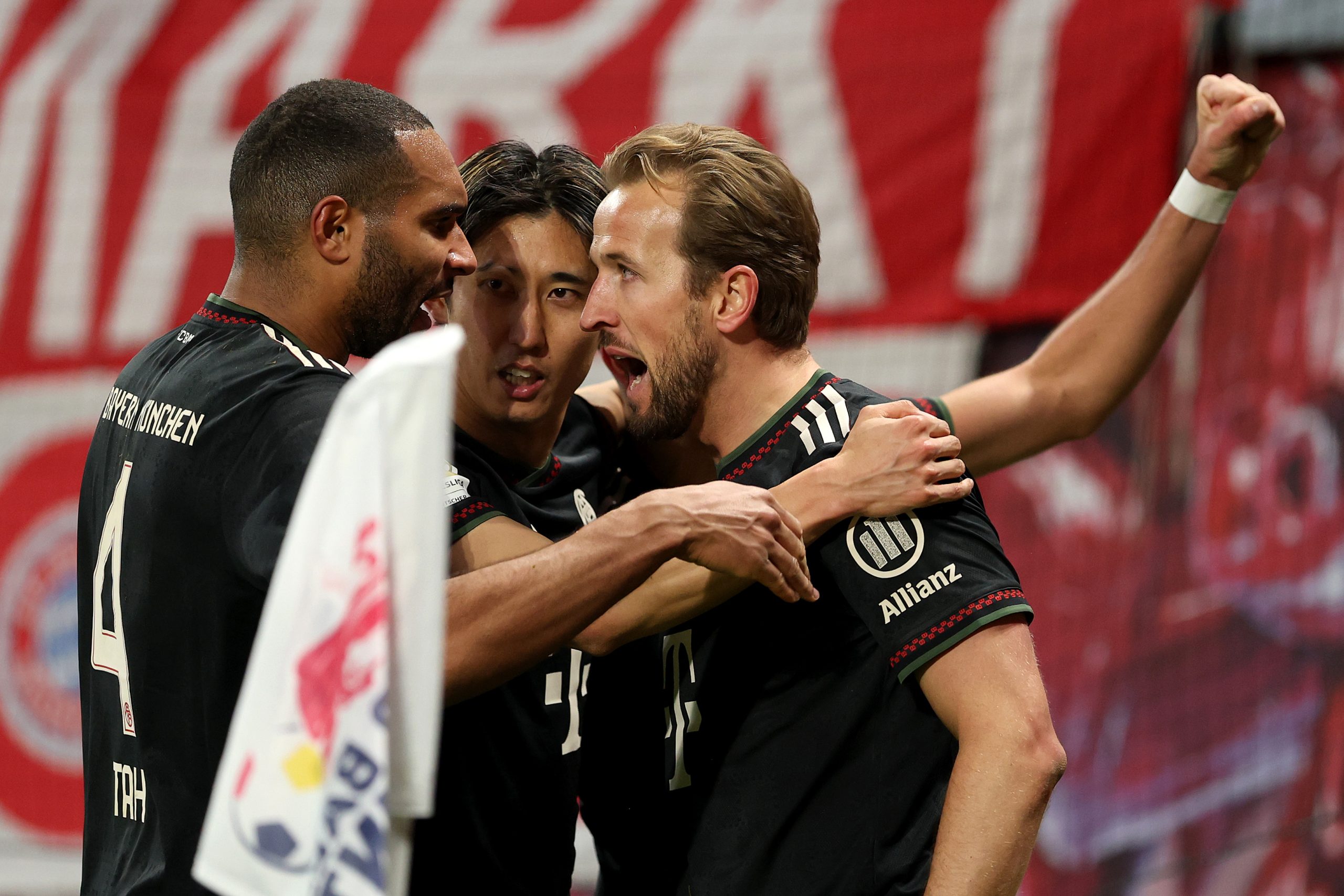 Баерн го „смачка“ и Лајпциг, му даде пет гола на негов терен! (ВИДЕО)