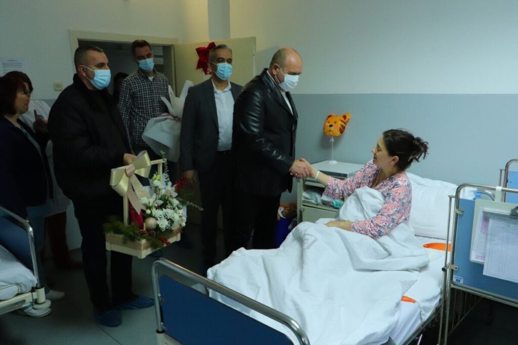 Првото бебе родено во Куманово во 2026 година е машко